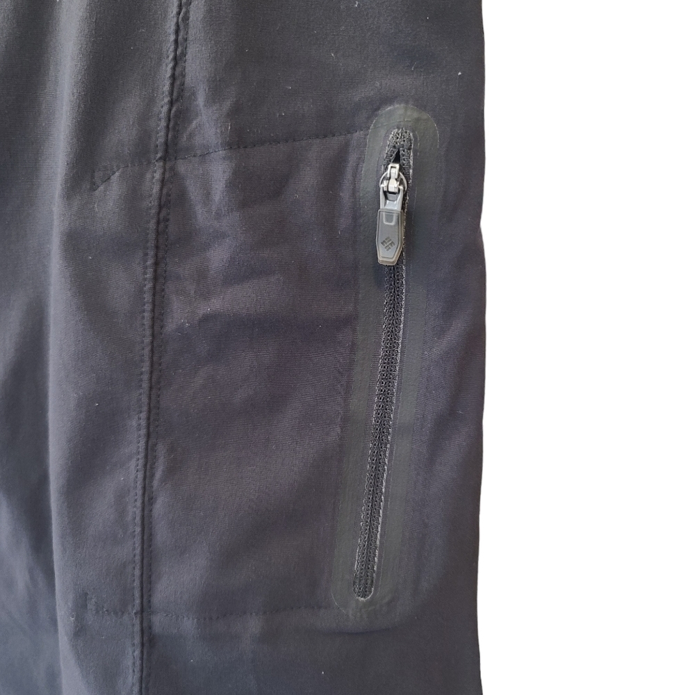 Columbia Skort with front tie and zipper size 6 black - Picture 9 of 9